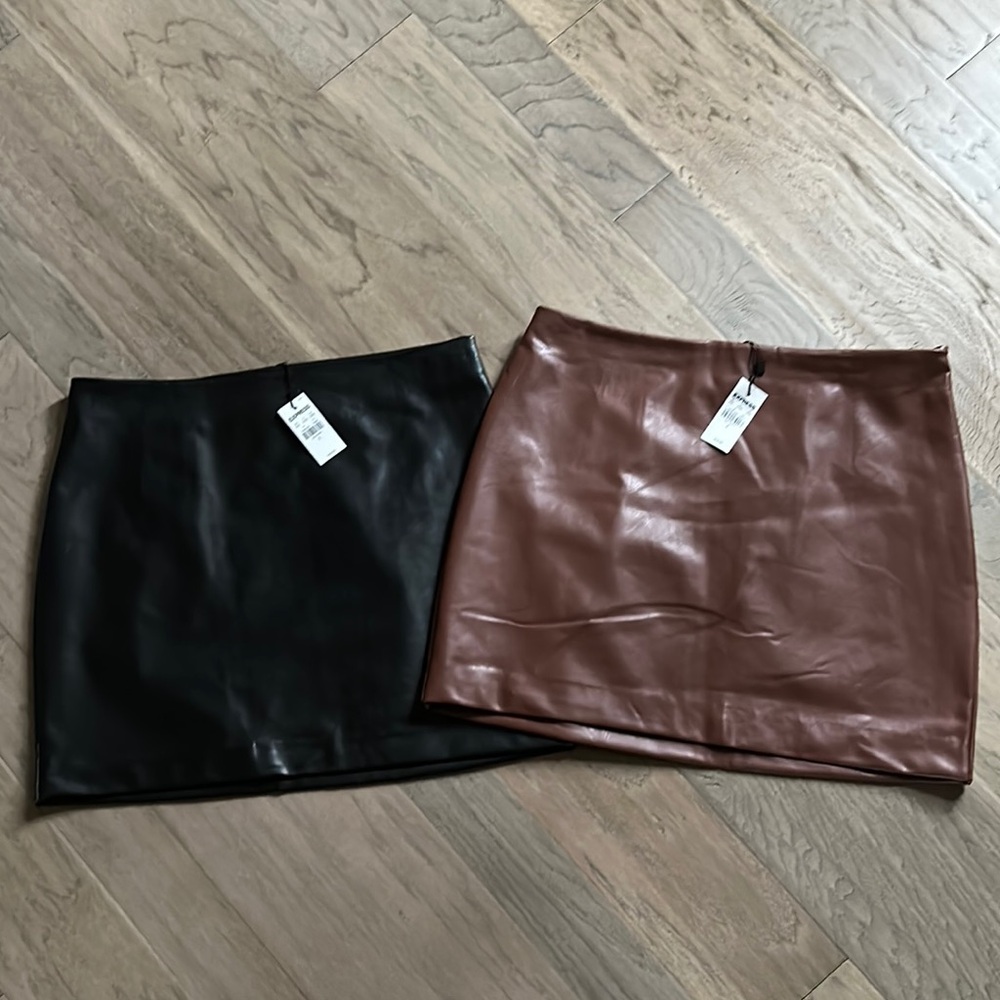 Express mini skirts